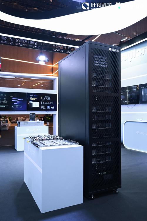 waic 2026:阡视科技发布专为token工厂而生的超节点系统